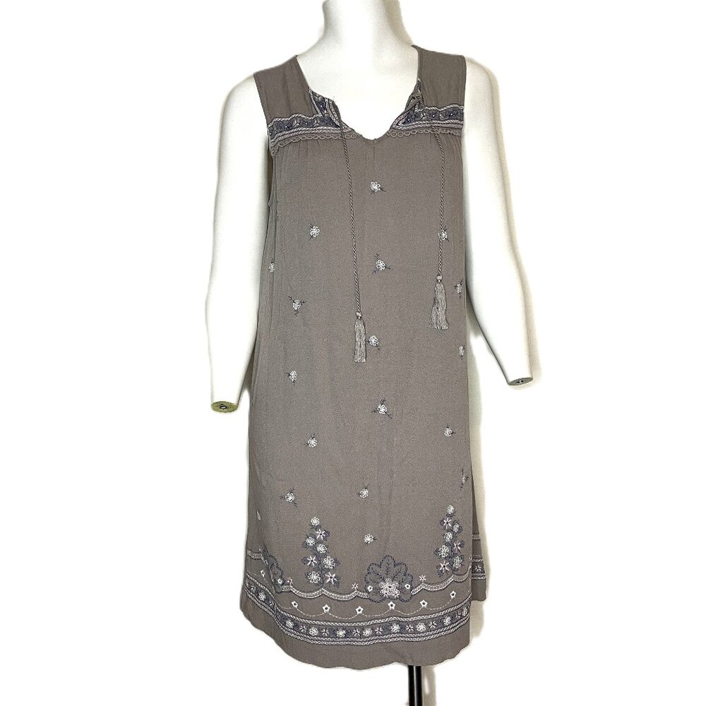 Time And Tru Embroidered Peasant Dress Sz Medium Taupe Sleeveless Tassels Floral